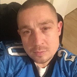 Meet your Posher, Joel